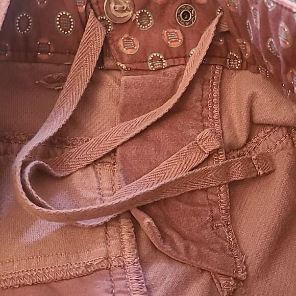 Athleta Drawstring Waist Soft Corduroy Velvet Skirt Pink Mauve Size 6 - Picture 8 of 10